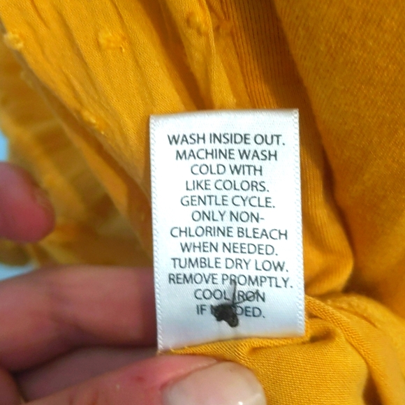 Candie's Side Knot Embellished Tank - Size: L - Picture 13 of 13